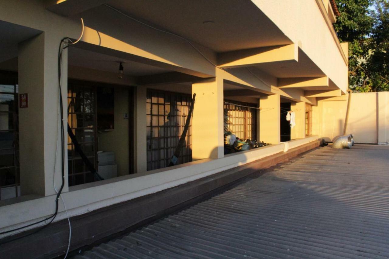 Hostel Pousada Consulado Понта Гроса Екстериор снимка