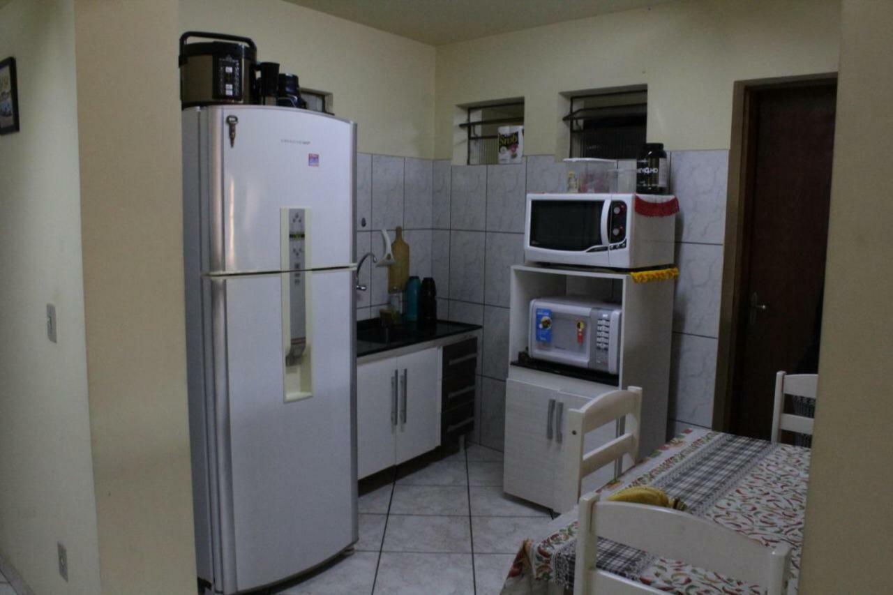 Hostel Pousada Consulado Понта Гроса Екстериор снимка